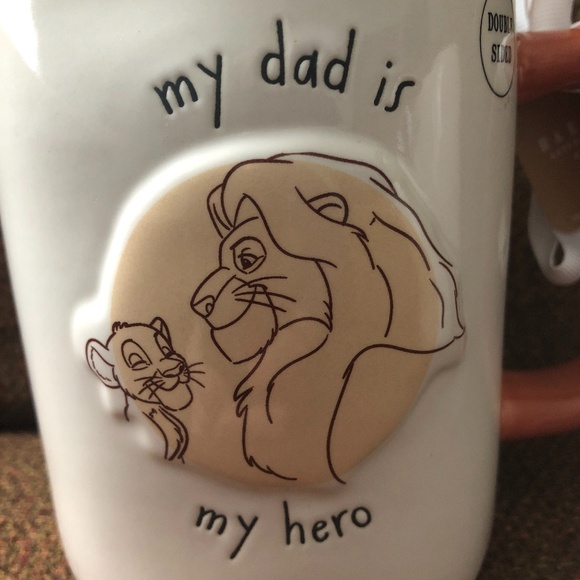 NWT Rae Dunn Disney Lion King Mug #1 Dad w/ Simba & Mufasa Christmas Gift - Picture 4 of 8